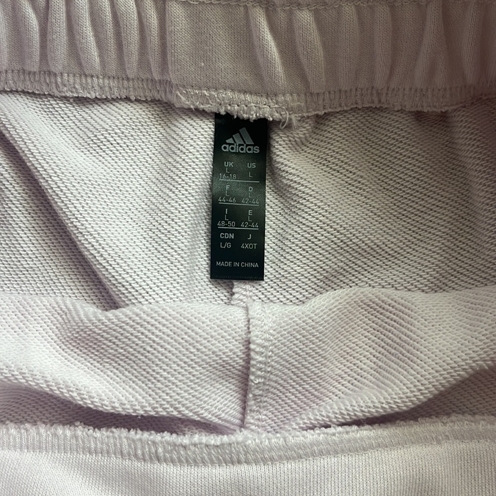 Adidas hyper glam French Terry lounge SET. Womens Large. Shorts are new with tag - Picture 7 of 14